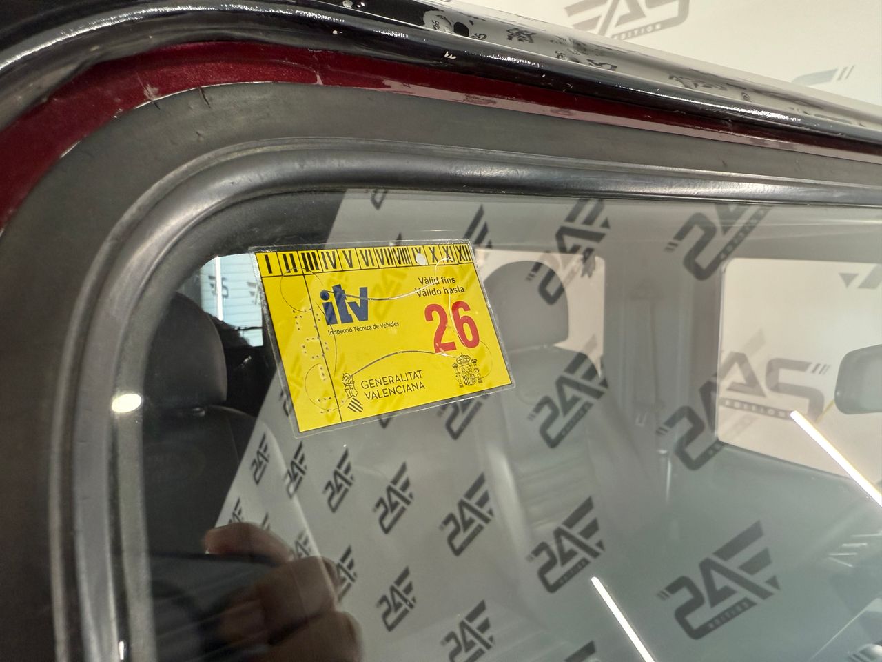 Imagen 80 del Land-Rover Defender en Auto Select Edition, Figueres