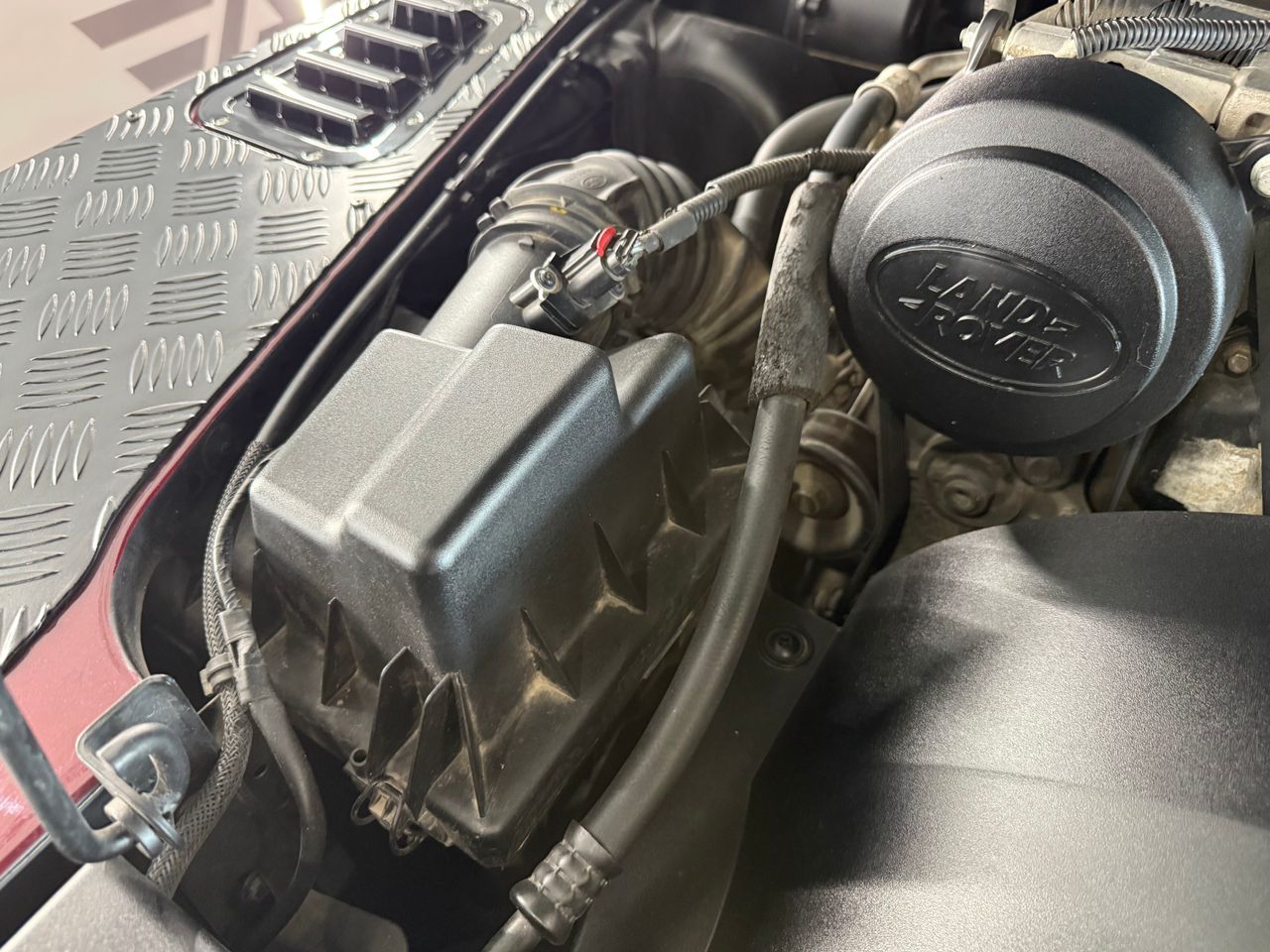 Imagen 119 del Land-Rover Defender en Auto Select Edition, Figueres