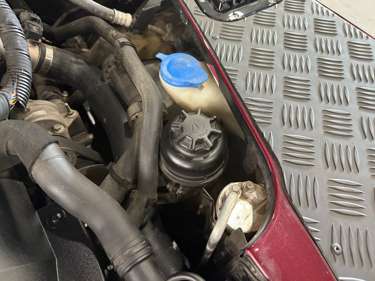 Imagen 113 del Land-Rover Defender en Auto Select Edition, Figueres