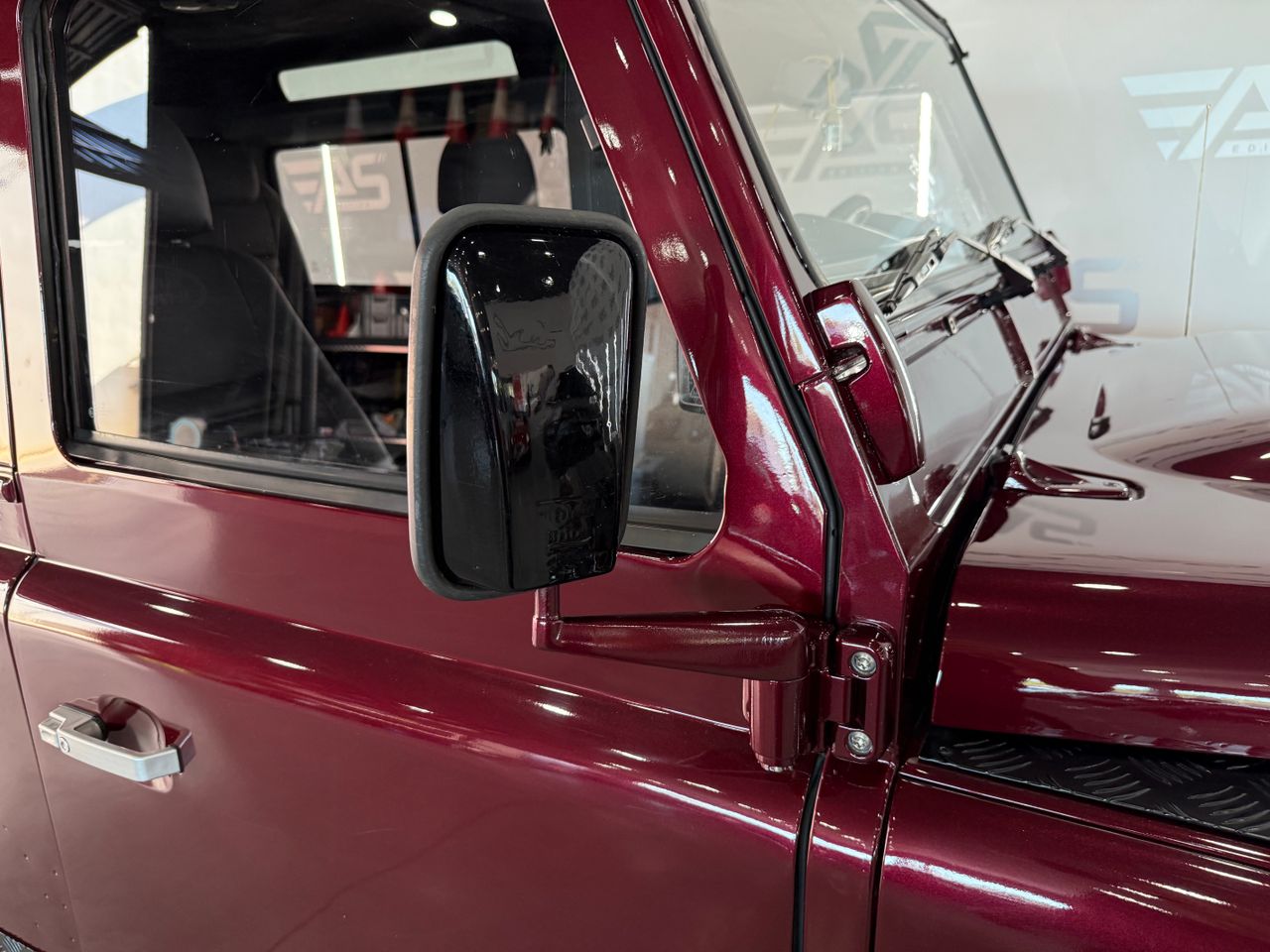 Imagen 78 del Land-Rover Defender en Auto Select Edition, Figueres