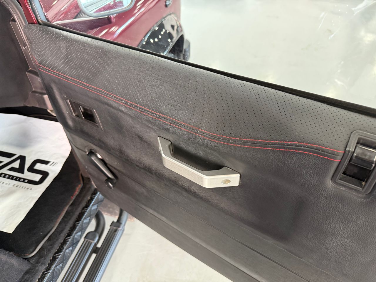 Imagen 187 del Land-Rover Defender en Auto Select Edition, Figueres