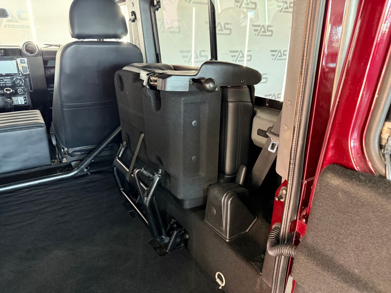 Imagen 150 del Land-Rover Defender en Auto Select Edition, Figueres