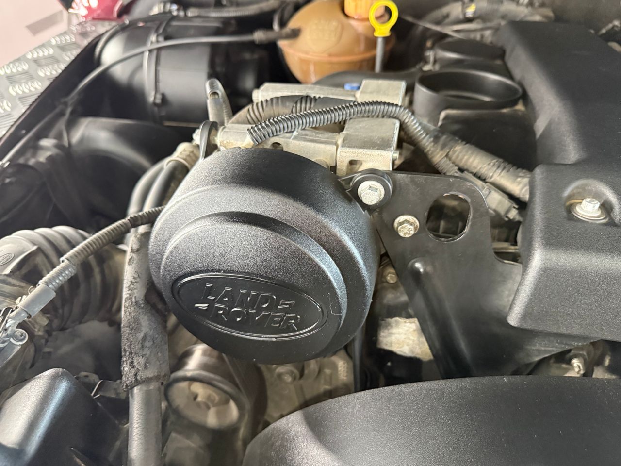 Imagen 118 del Land-Rover Defender en Auto Select Edition, Figueres