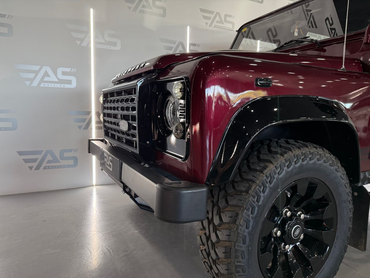 Imagen 10 del Land-Rover Defender en Auto Select Edition, Figueres