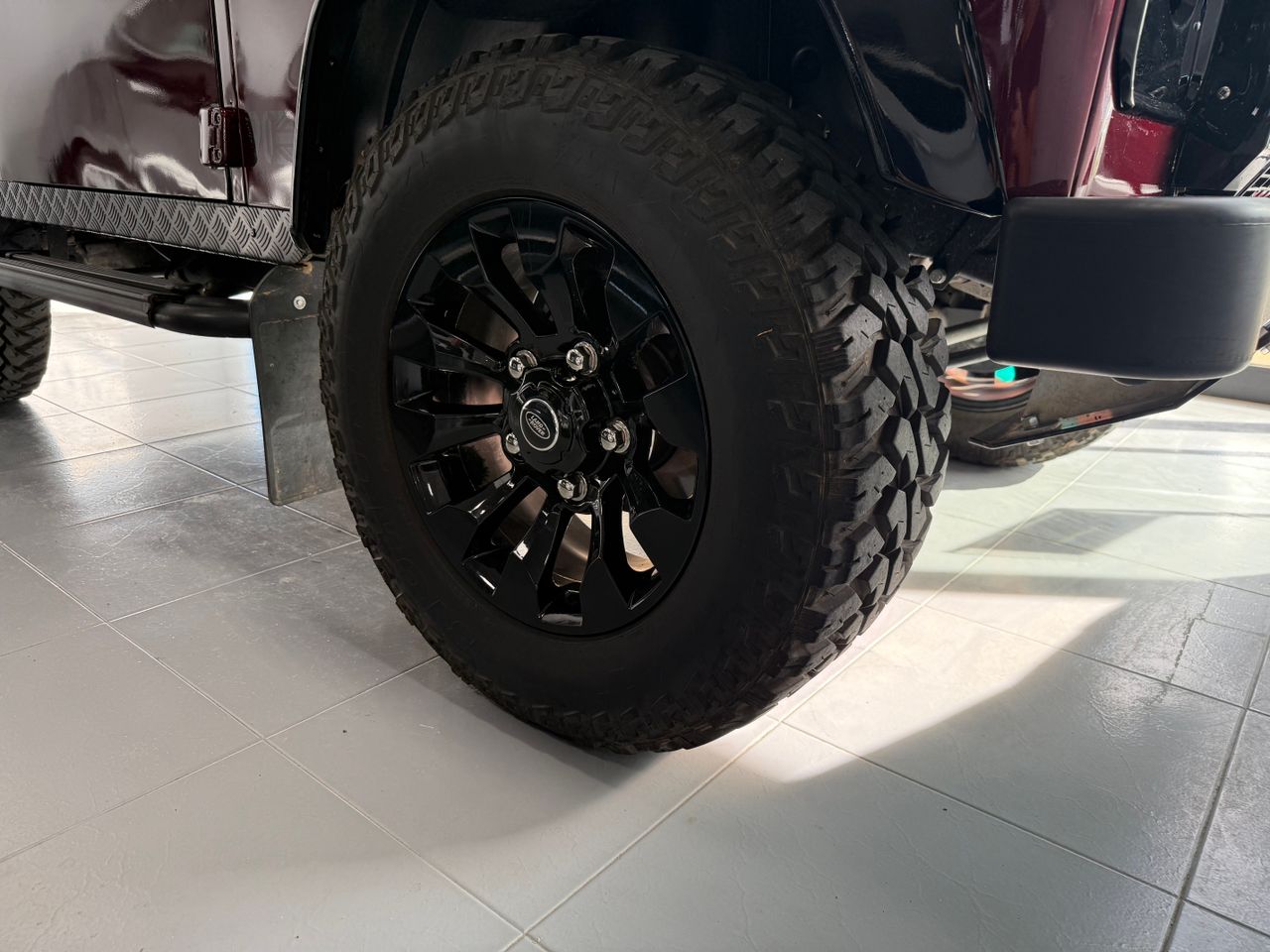 Imagen 45 del Land-Rover Defender en Auto Select Edition, Figueres