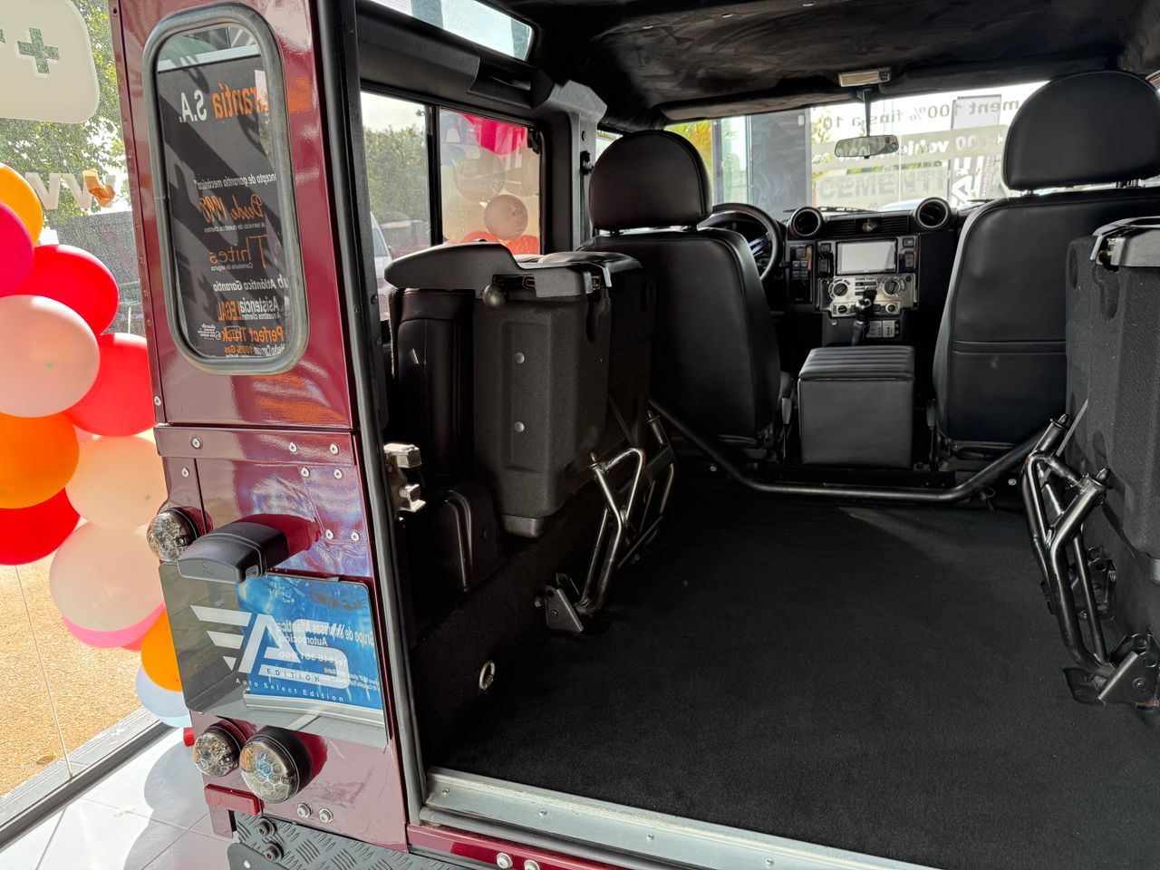 Imagen 18 del Land-Rover Defender en Auto Select Edition, Figueres