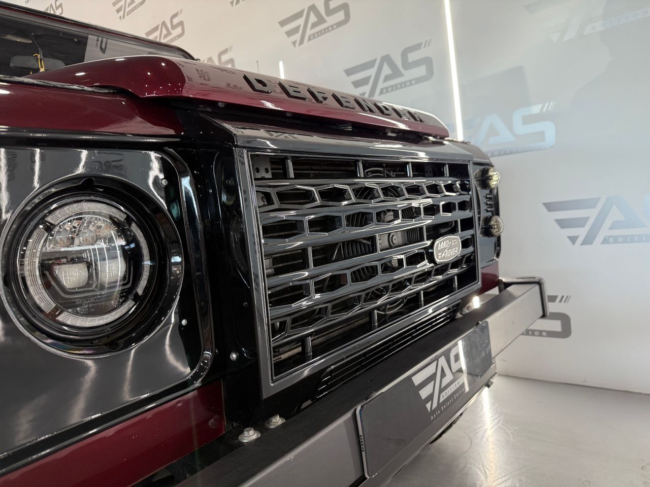 Imagen 95 del Land-Rover Defender en Auto Select Edition, Figueres