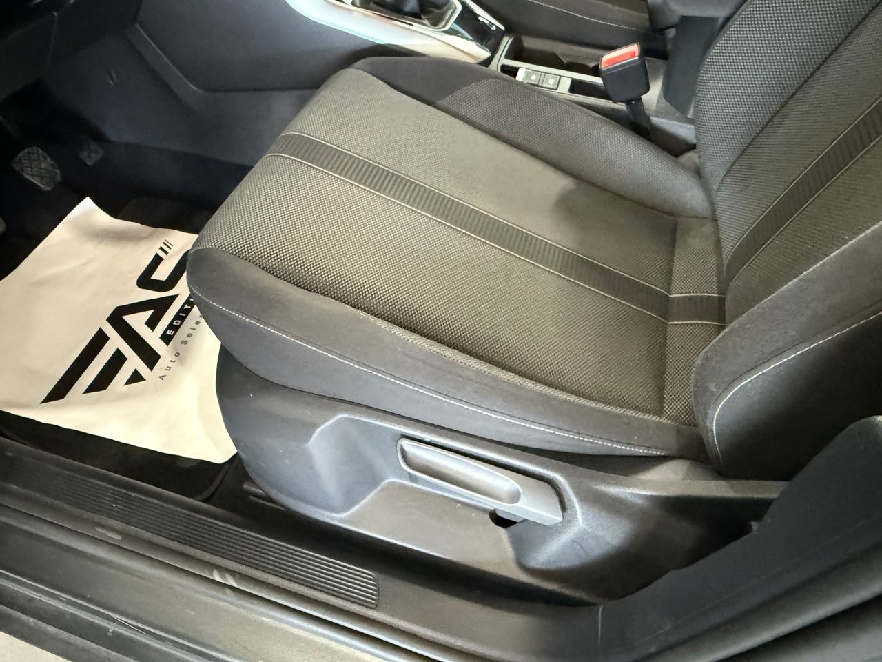 Imagen 167 del Volkswagen T-Roc en Auto Select Edition, Figueres