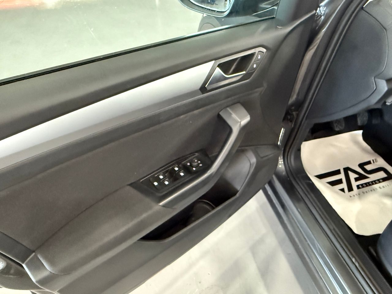 Imagen 161 del Volkswagen T-Roc en Auto Select Edition, Figueres