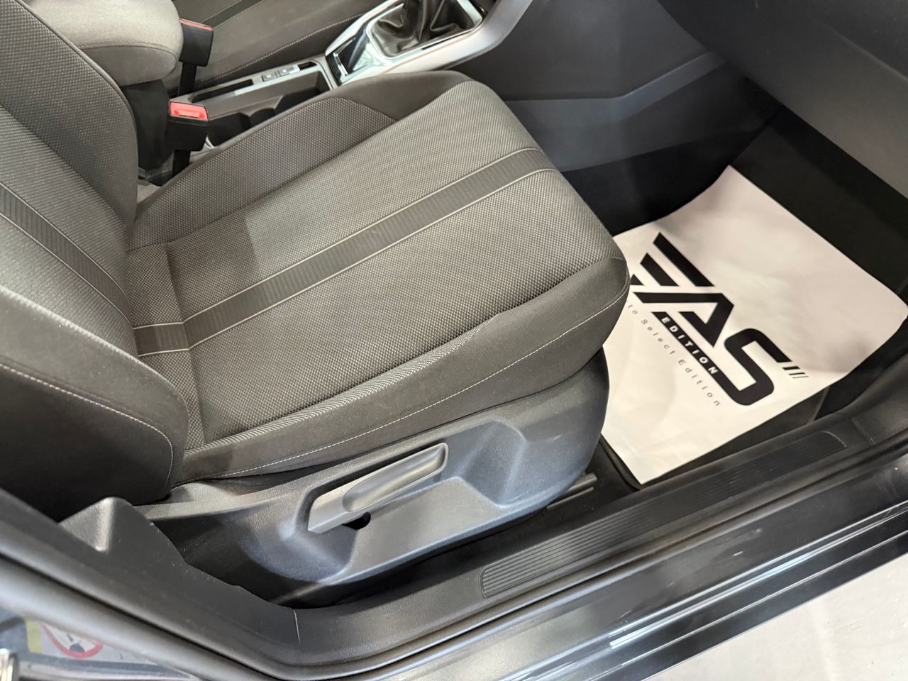 Imagen 117 del Volkswagen T-Roc en Auto Select Edition, Figueres