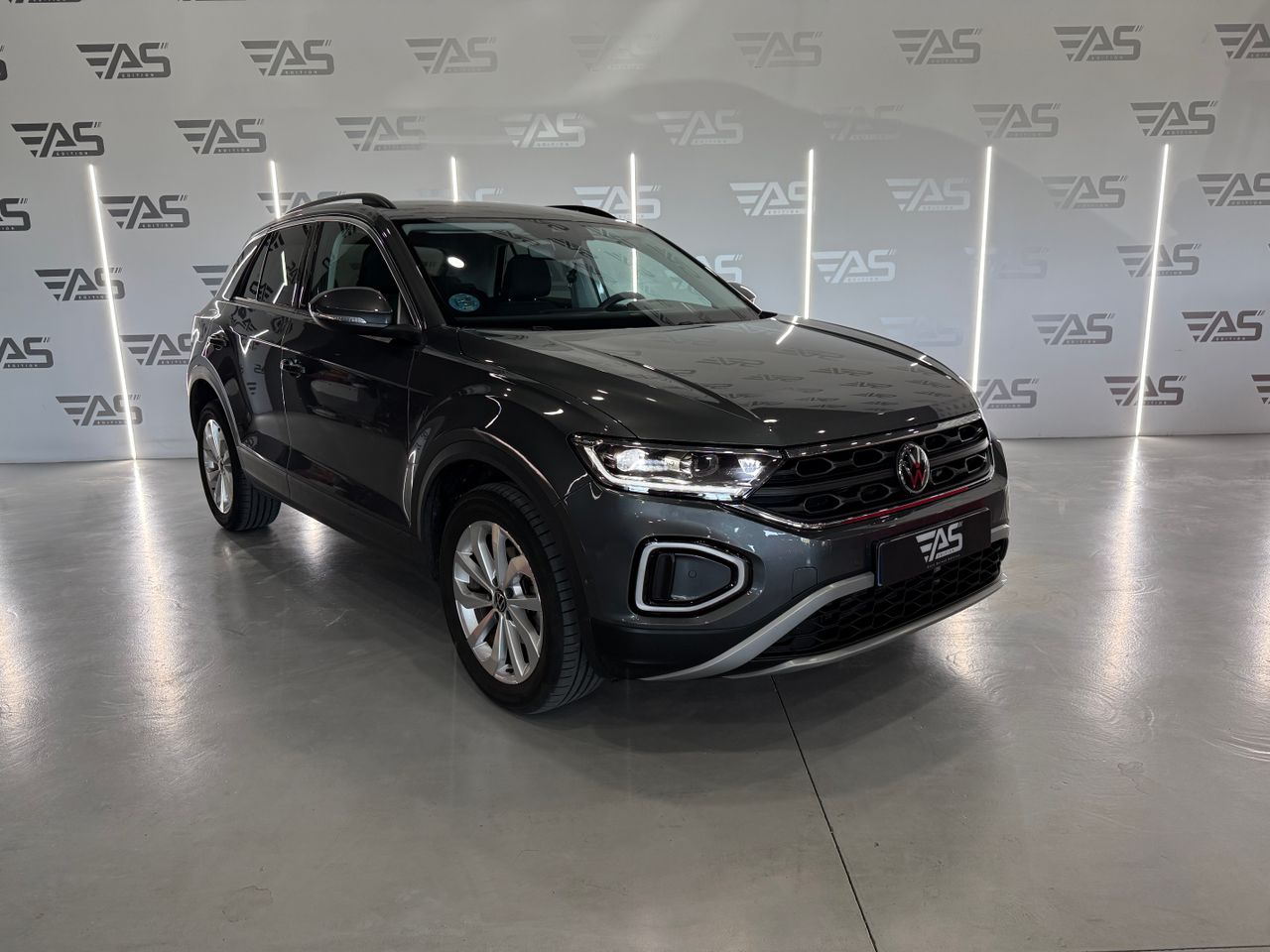 Imagen 3 del Volkswagen T-Roc en Auto Select Edition, Figueres