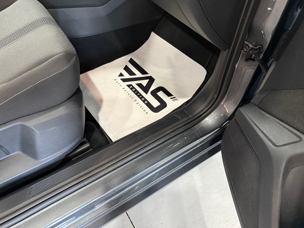 Imagen 111 del Volkswagen T-Roc en Auto Select Edition, Figueres