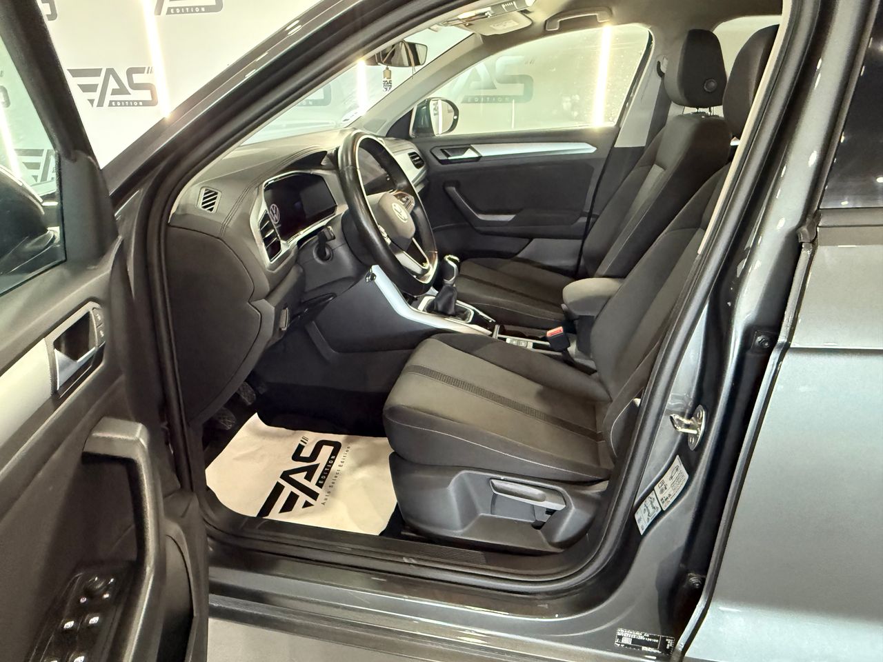 Imagen 165 del Volkswagen T-Roc en Auto Select Edition, Figueres