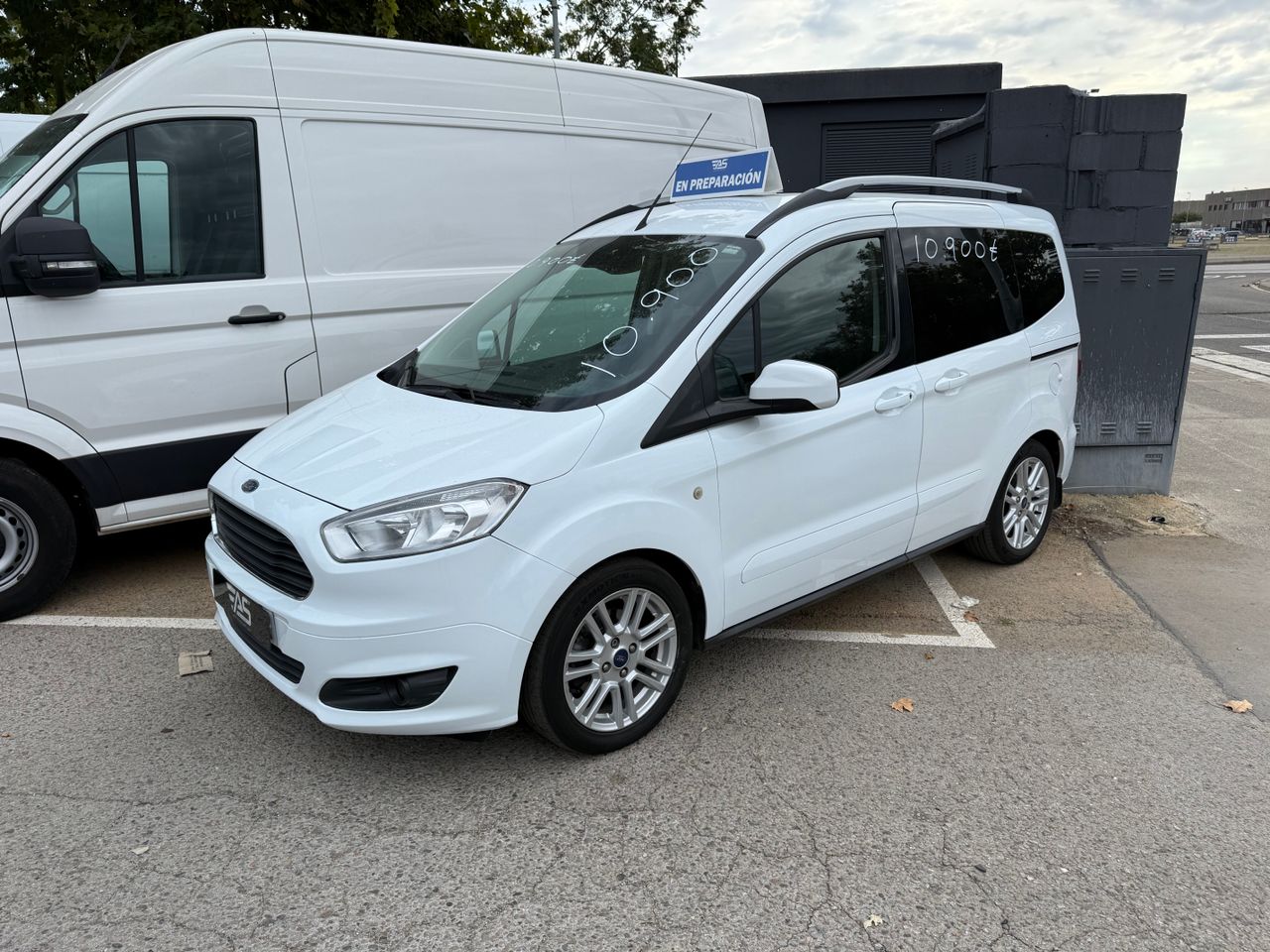 Ford Tourneo Courier 1.0 EcoBoost 100cv Ambiente