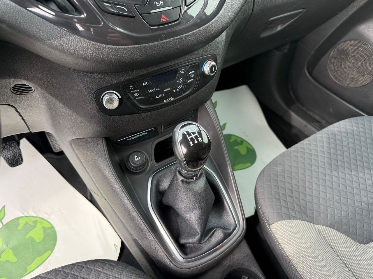 Imagen 17 del Ford Tourneo Courier en Auto Select Edition, Figueres