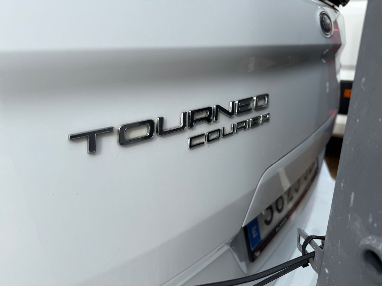 Imagen 27 del Ford Tourneo Courier en Auto Select Edition, Figueres