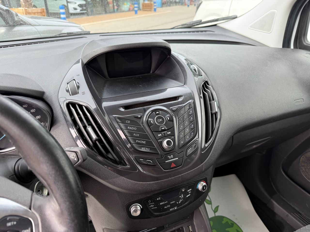 Imagen 16 del Ford Tourneo Courier en Auto Select Edition, Figueres