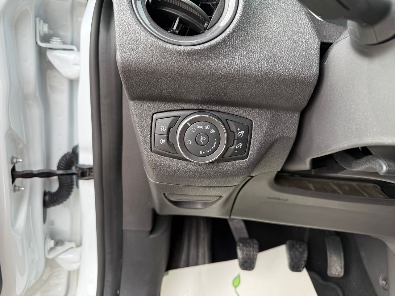 Imagen 13 del Ford Tourneo Courier en Auto Select Edition, Figueres