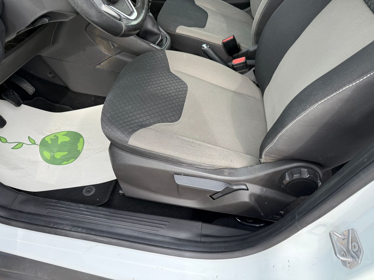Imagen 10 del Ford Tourneo Courier en Auto Select Edition, Figueres