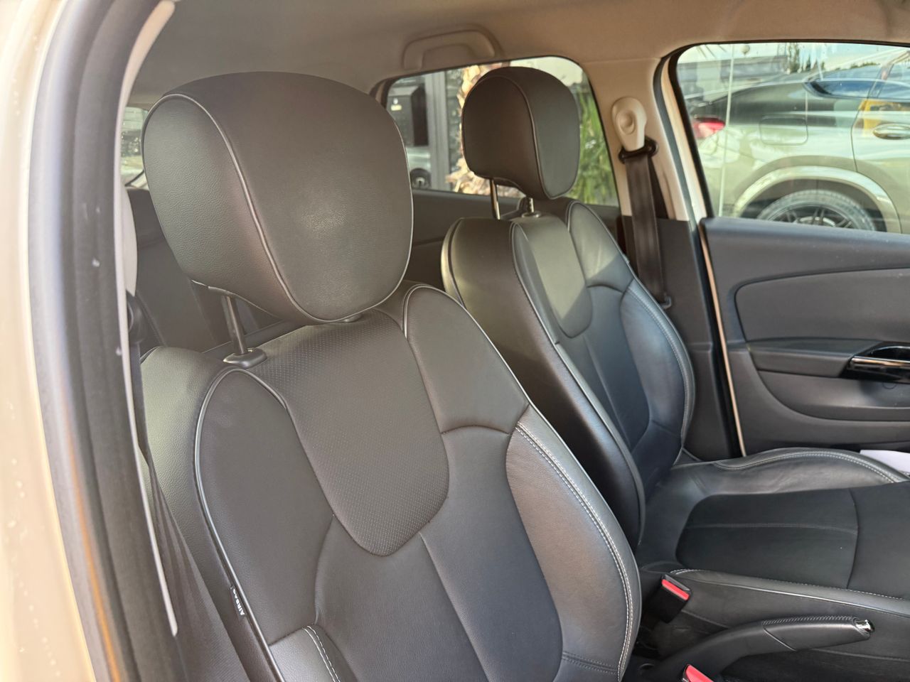 Imagen 19 del Renault Captur en Auto Select Edition, Figueres