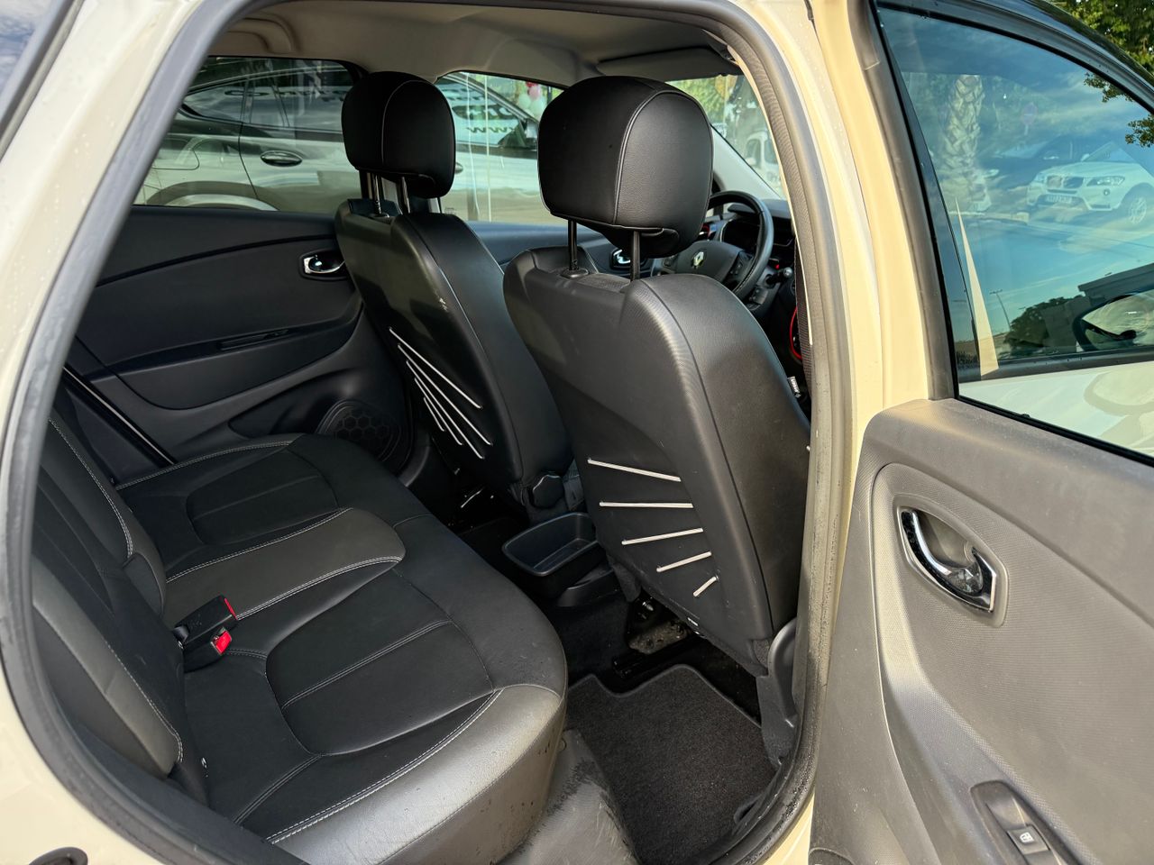 Imagen 13 del Renault Captur en Auto Select Edition, Figueres