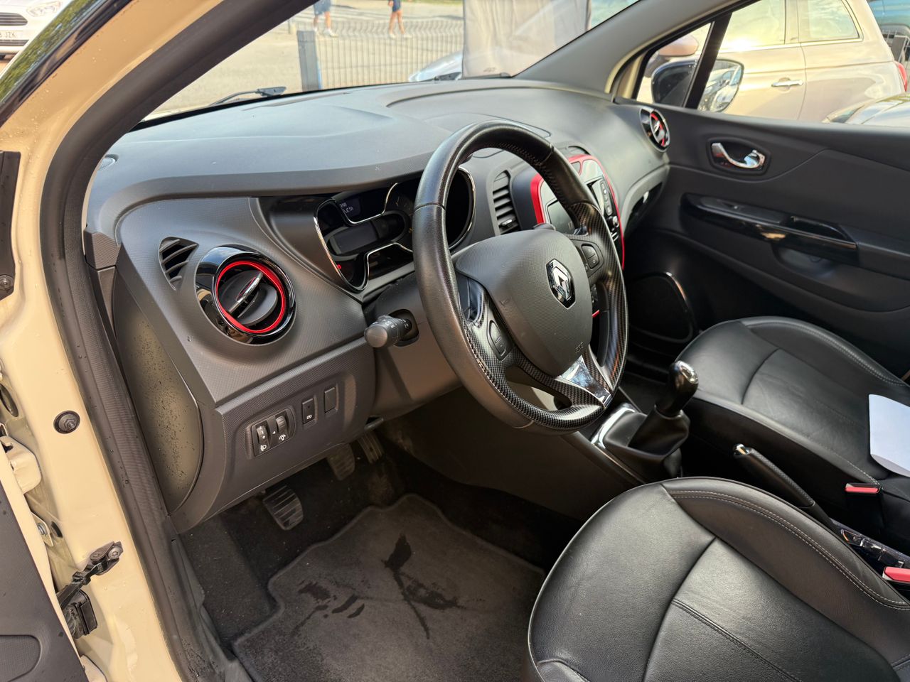 Imagen 4 del Renault Captur en Auto Select Edition, Figueres