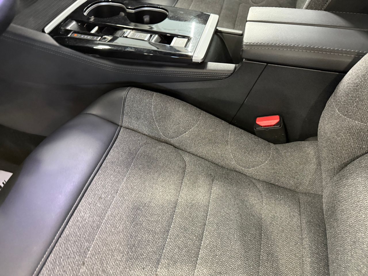 Imagen 130 del Citroën C5 X en Auto Select Edition, Figueres