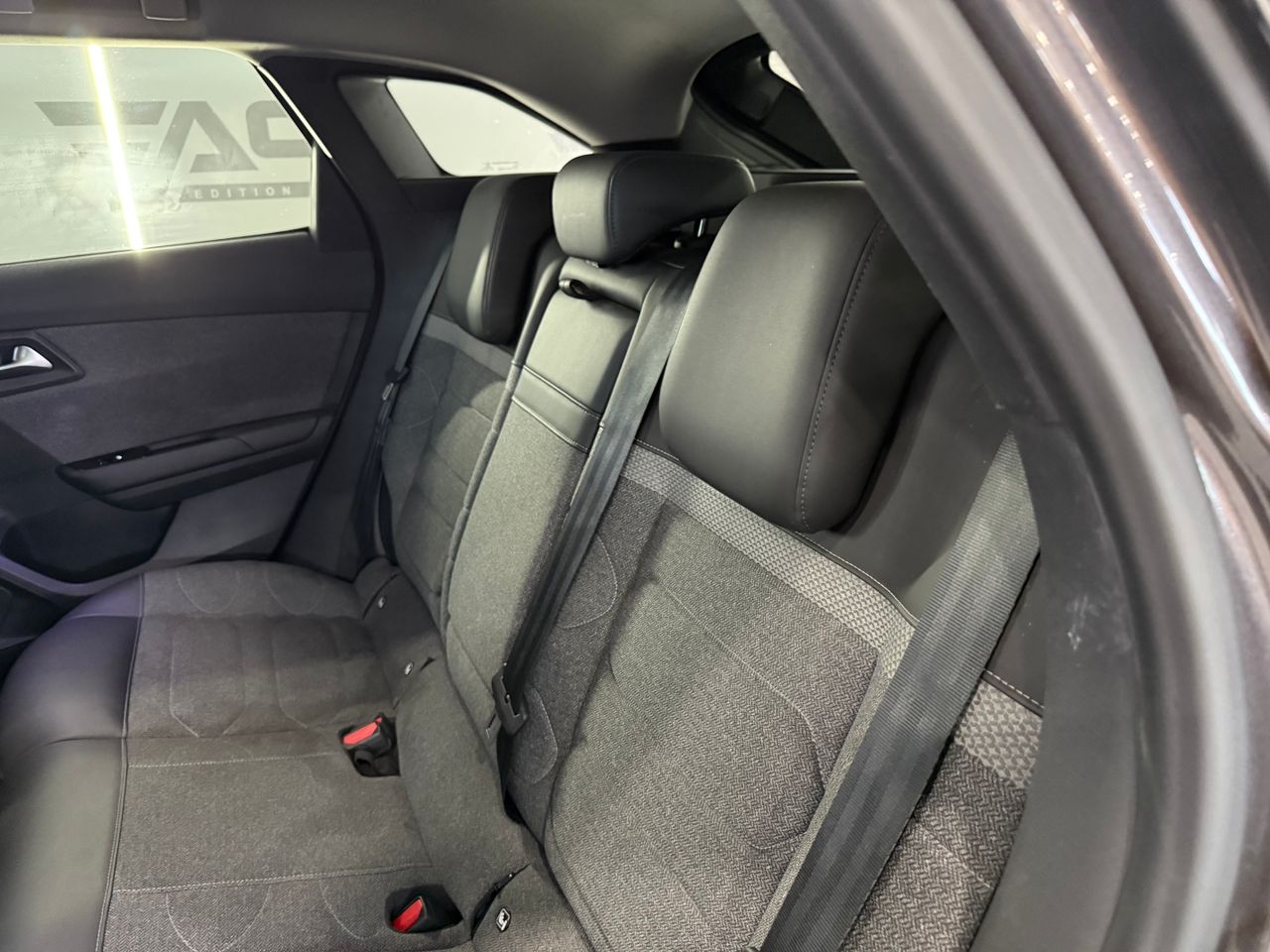 Imagen 113 del Citroën C5 X en Auto Select Edition, Figueres