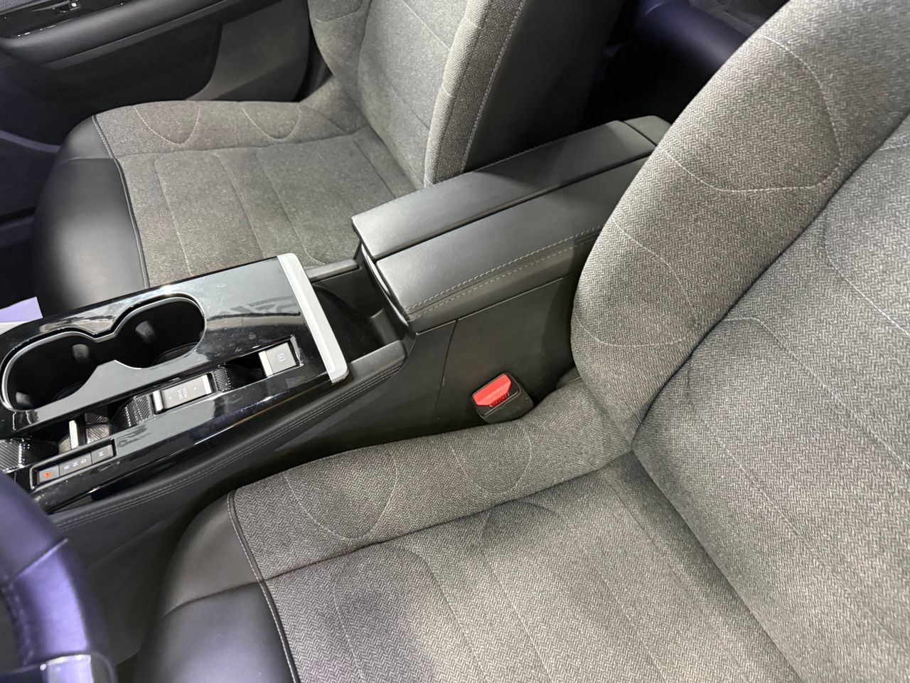 Imagen 132 del Citroën C5 X en Auto Select Edition, Figueres