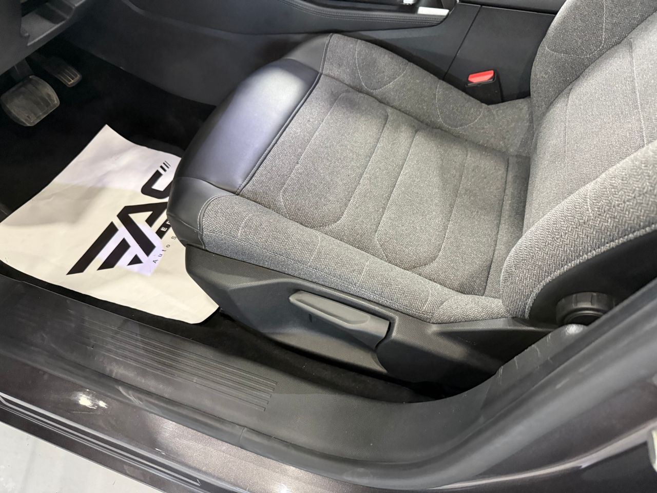 Imagen 124 del Citroën C5 X en Auto Select Edition, Figueres