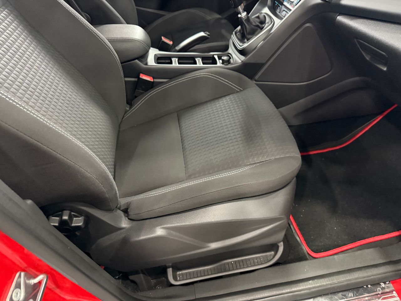 Imagen 10 del Ford C Max en Auto Select Edition, Figueres