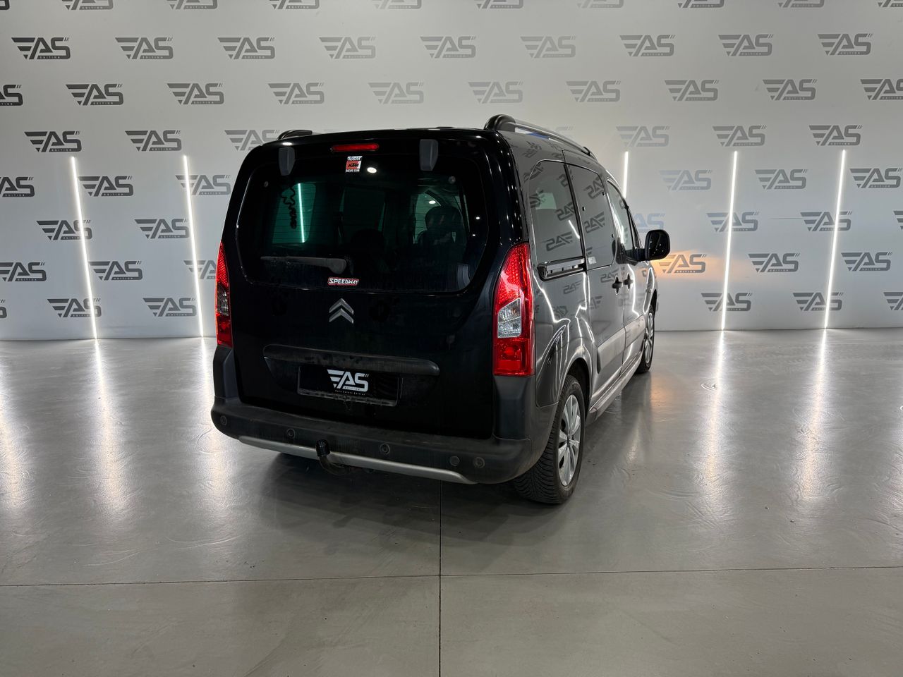 Imagen 4 del Citroën Berlingo en Auto Select Edition, Figueres