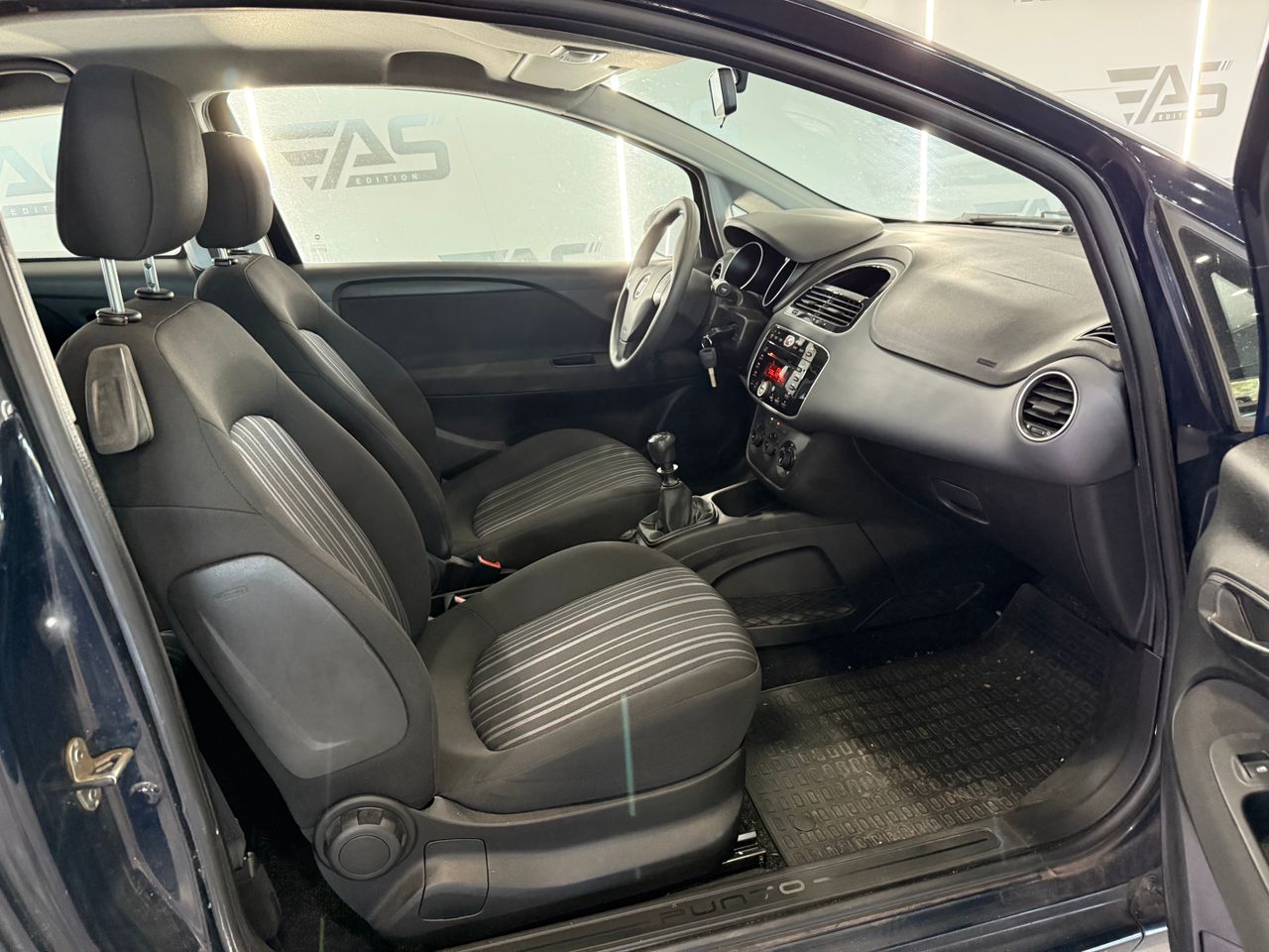 Imagen 9 del Fiat Punto en Auto Select Edition, Figueres