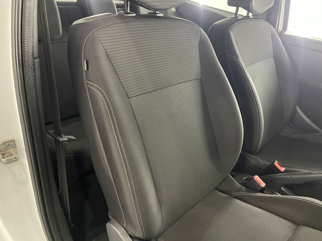 Imagen 136 del Renault Clio en Auto Select Edition, Figueres