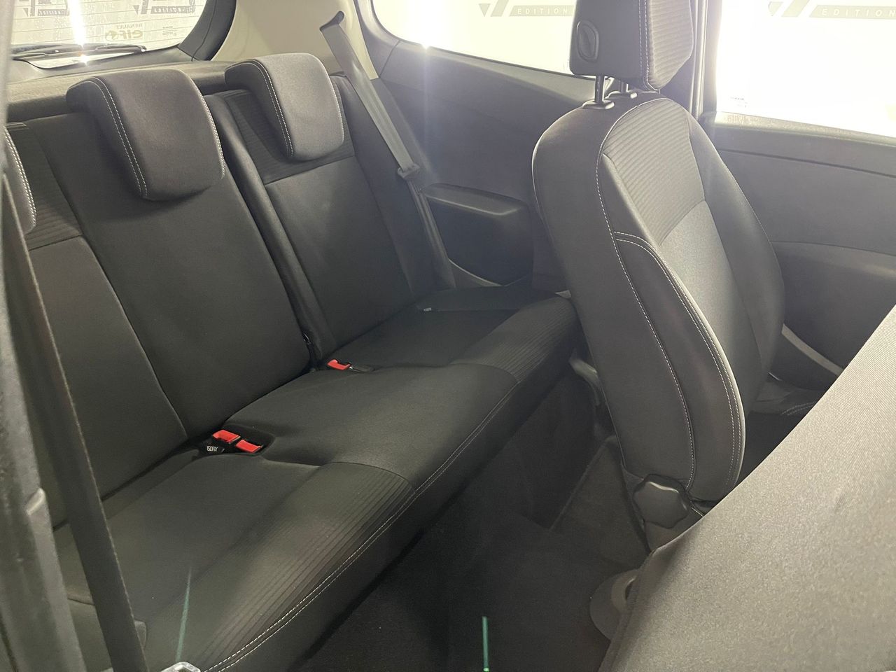 Imagen 152 del Renault Clio en Auto Select Edition, Figueres