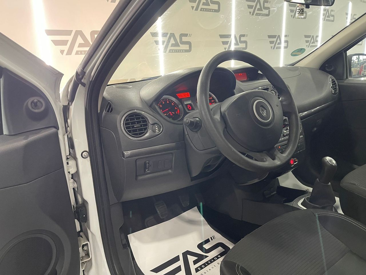 Imagen 100 del Renault Clio en Auto Select Edition, Figueres