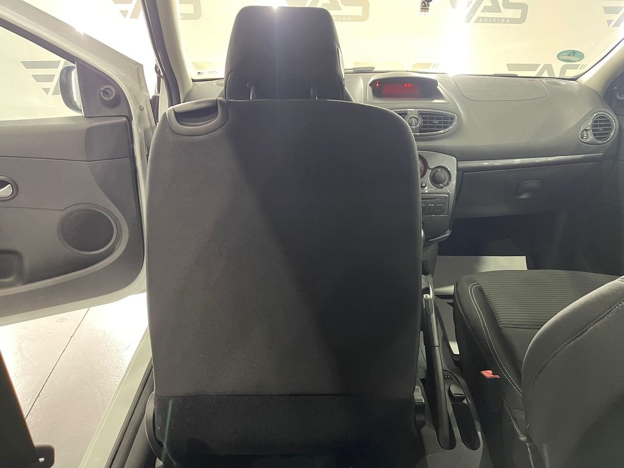 Imagen 135 del Renault Clio en Auto Select Edition, Figueres