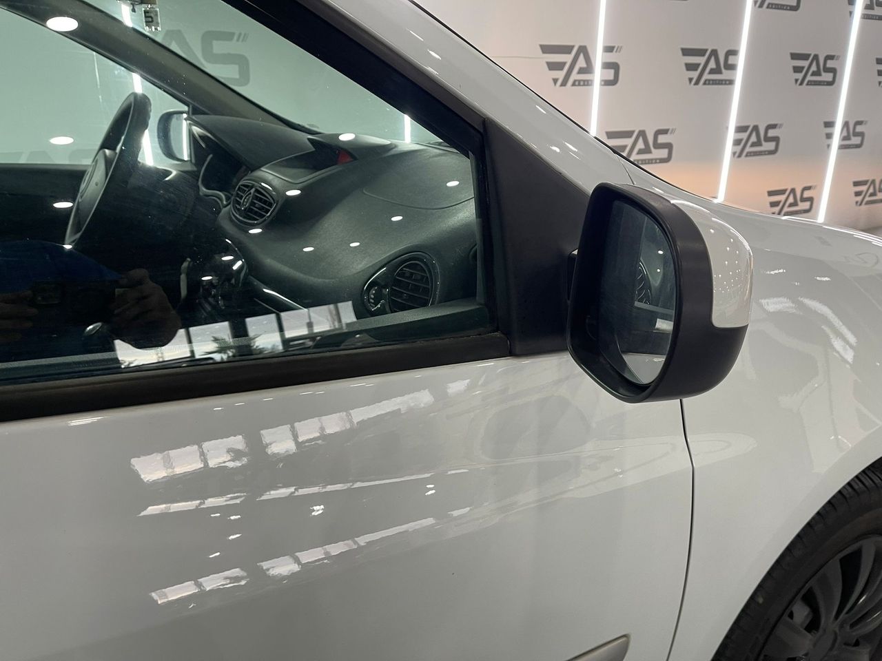 Imagen 43 del Renault Clio en Auto Select Edition, Figueres