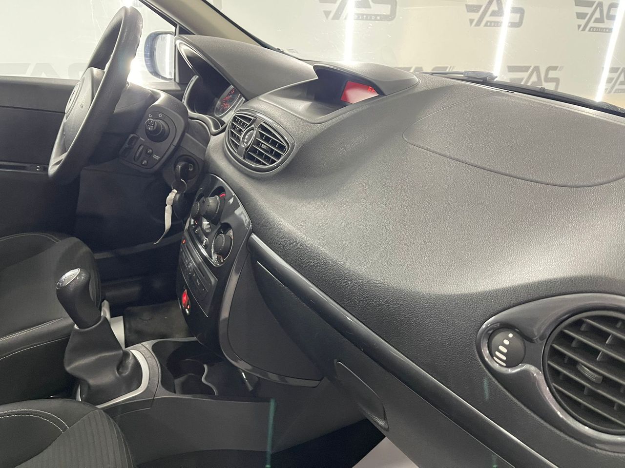 Imagen 81 del Renault Clio en Auto Select Edition, Figueres