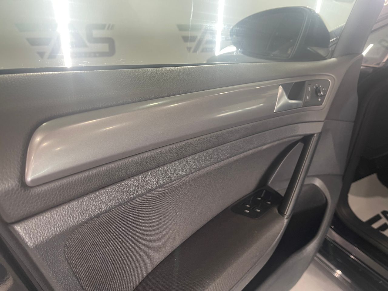 Imagen 78 del Volkswagen Golf en Auto Select Edition, Figueres