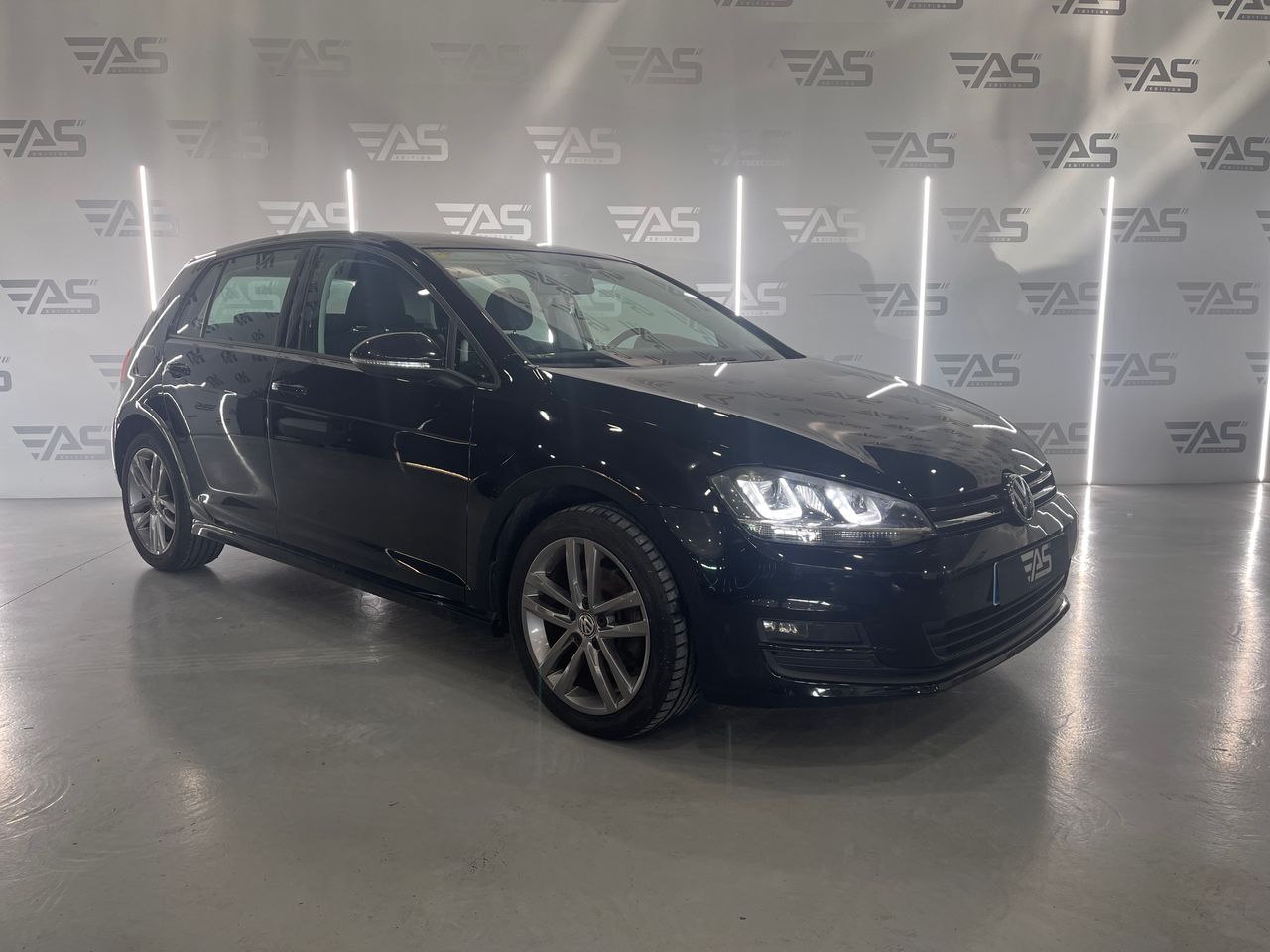 Imagen 3 del Volkswagen Golf en Auto Select Edition, Figueres