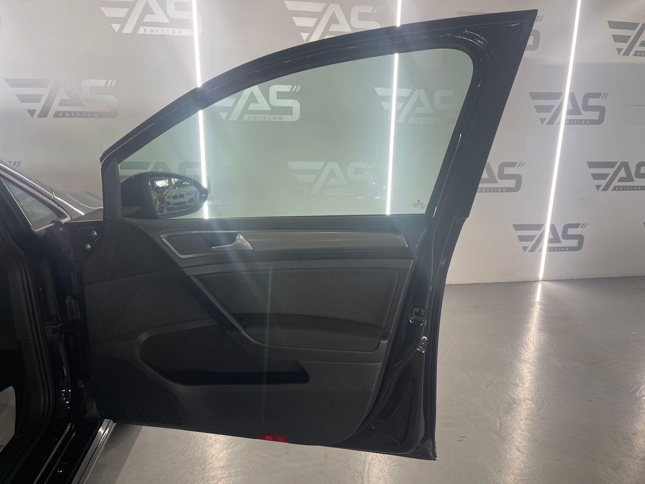 Imagen 104 del Volkswagen Golf en Auto Select Edition, Figueres