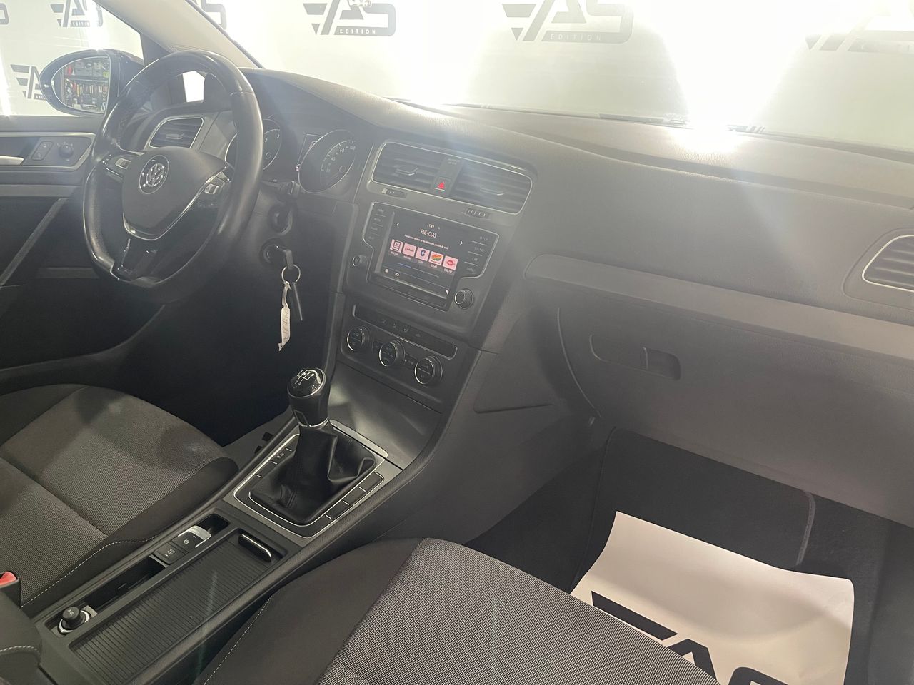 Imagen 109 del Volkswagen Golf en Auto Select Edition, Figueres