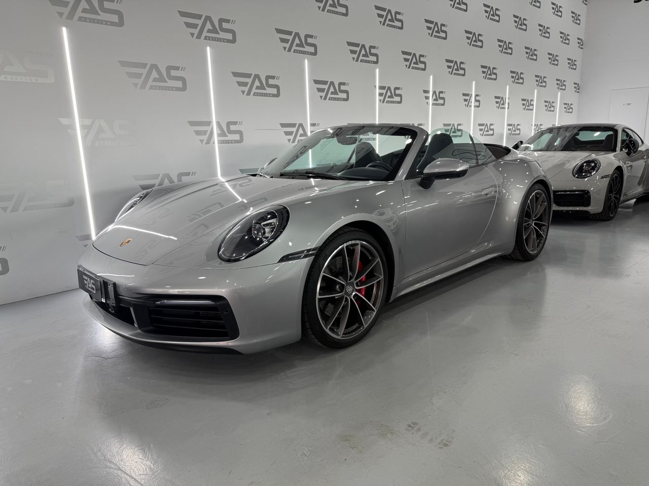 Porsche 911 Carrera 4S Cabriolet – IMPECABLE !!!
