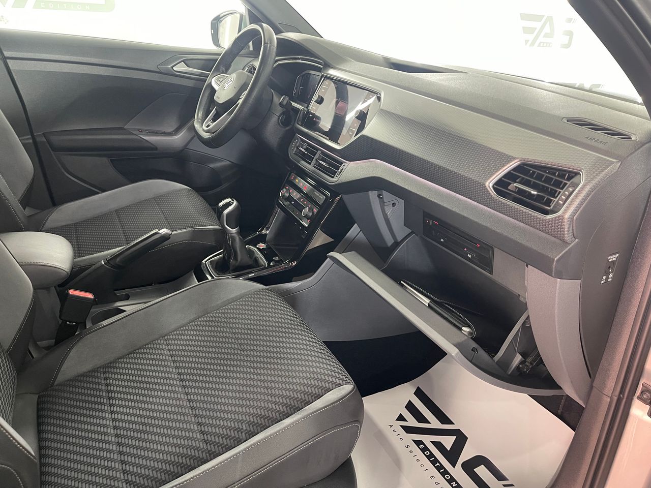 Imagen 101 del Volkswagen T-Cross en Auto Select Edition, Figueres