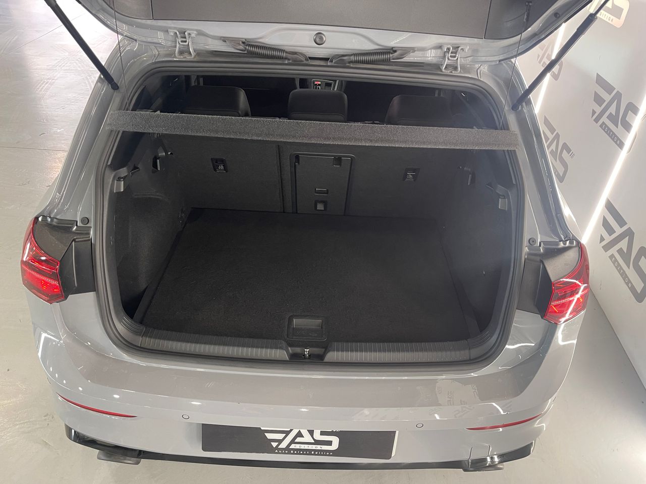 Imagen 81 del Volkswagen Golf en Auto Select Edition, Figueres