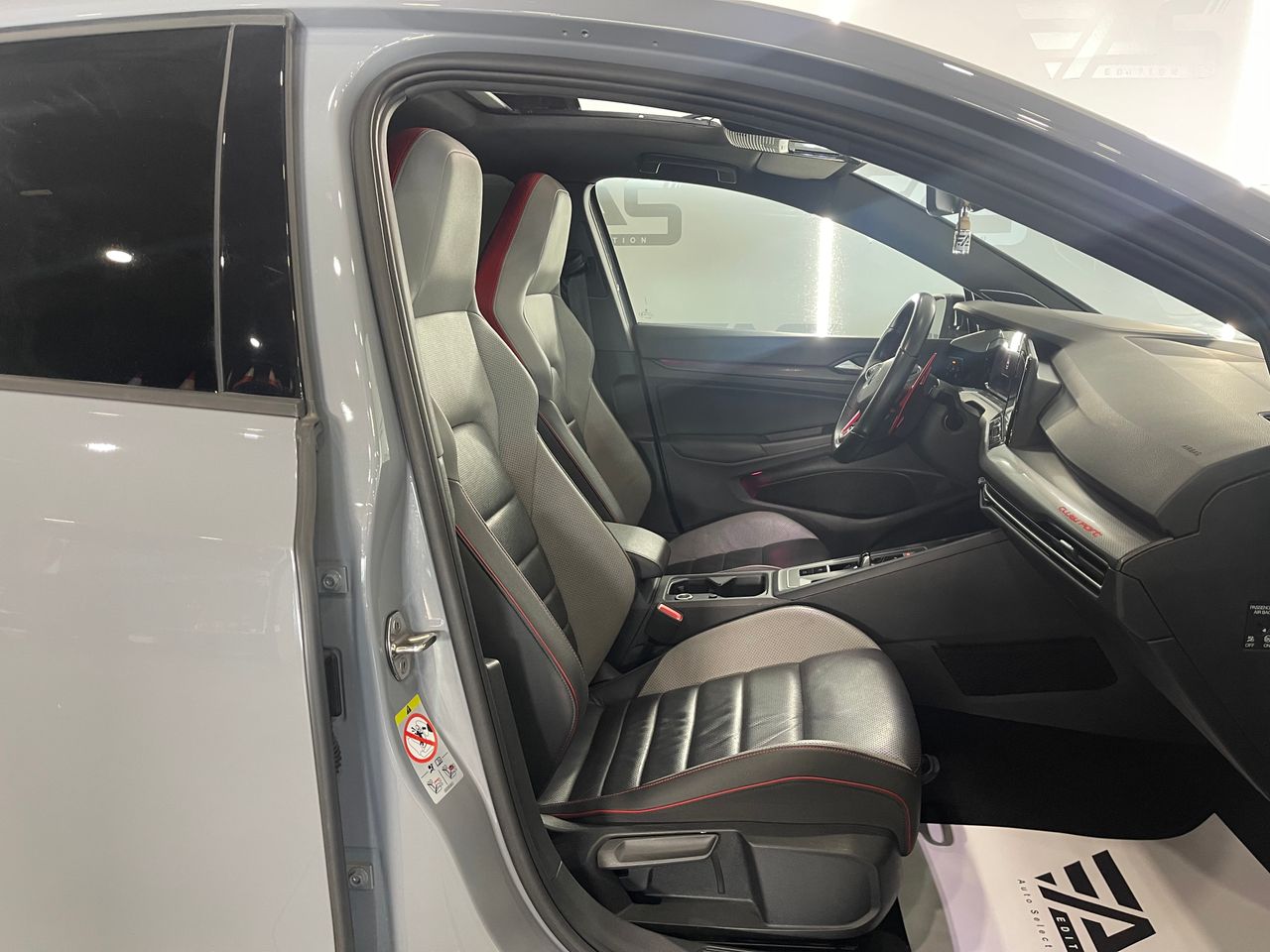 Imagen 172 del Volkswagen Golf en Auto Select Edition, Figueres