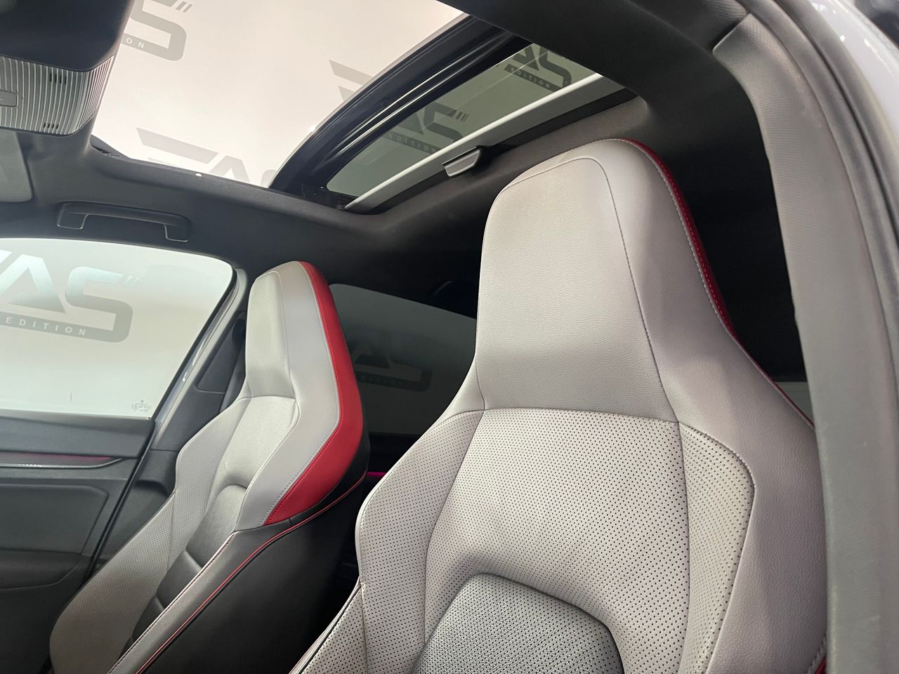 Imagen 133 del Volkswagen Golf en Auto Select Edition, Figueres