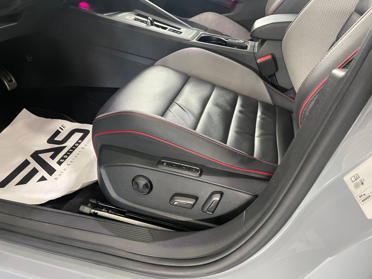 Imagen 131 del Volkswagen Golf en Auto Select Edition, Figueres