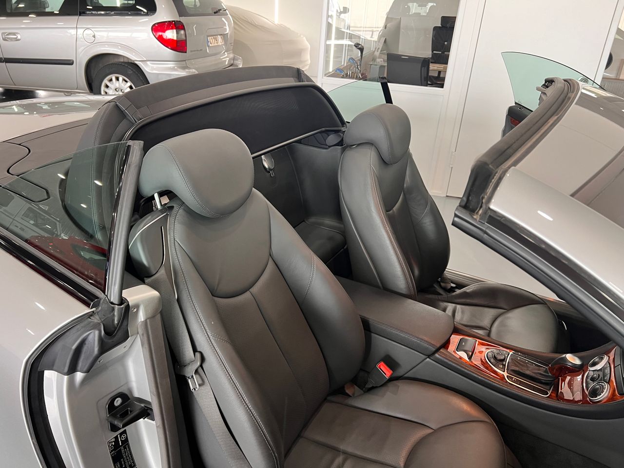 Imagen 37 del Mercedes Clase SL en Auto Select Edition, Figueres